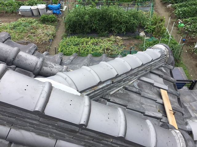 降棟の剥がれ補修